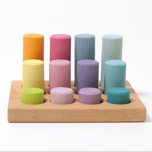 GRIMMS sorteerbord met regenboog staven pastel 10574