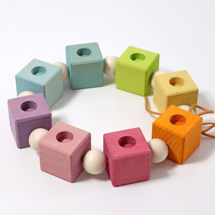 GRIMMS verjaardagsring blokken pastel 30 cm01781