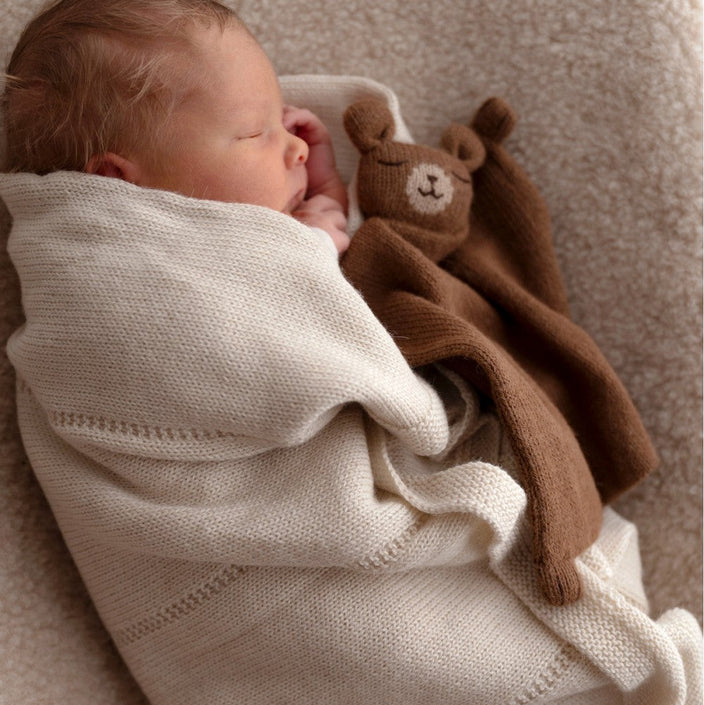 Main Sauvage knuffeldoekje teddy nut knit a