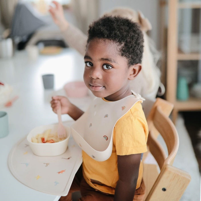 Mushie placemat dino