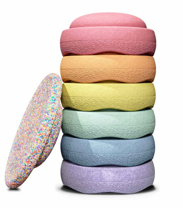 Stapelstein regenboog pastel met Super confetti balance board