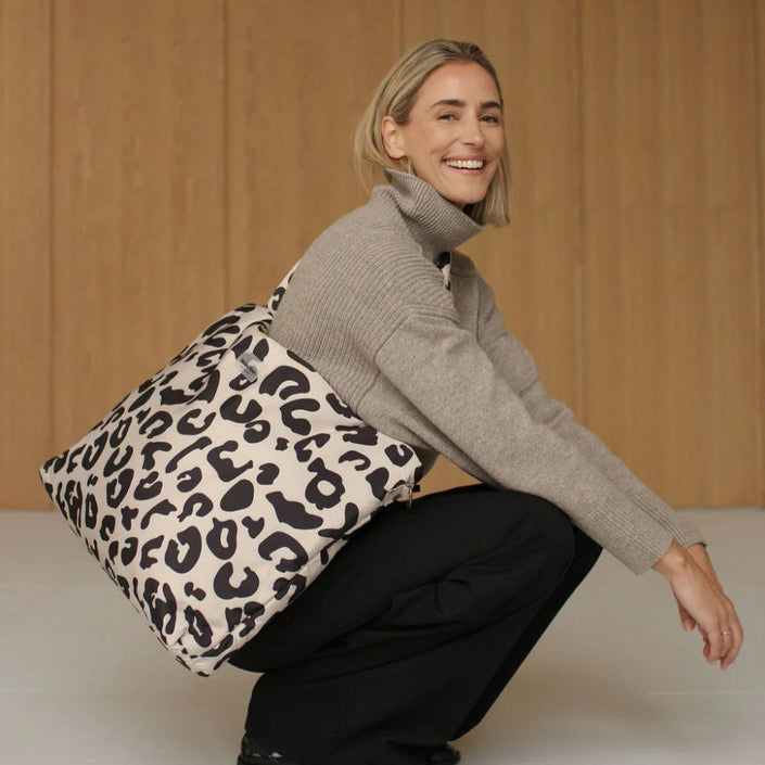 Studio Noos puffy diaper bag Holy Cowholycowpuffymombag2.0b