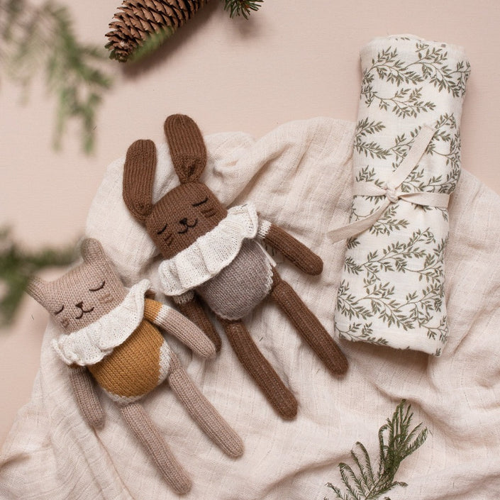 Main Sauvage cuddly bunny oat