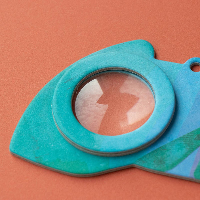 LONDJI magnifying glass chameleon 3 yrs+