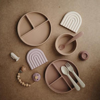Mushie silicone plate blush