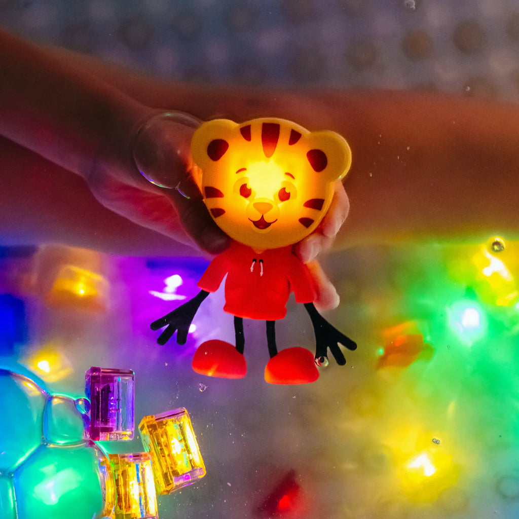 Glo Pals light up character Daniel Tiger 3jr+ 850016823731
