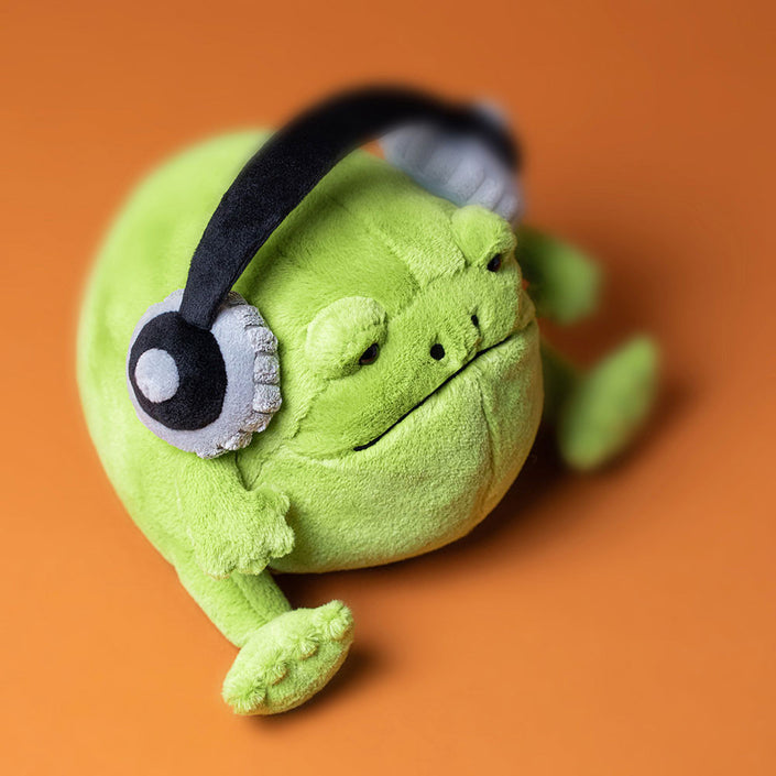 Jellycat knuffel Ricky Rain Frog Headphones atmos