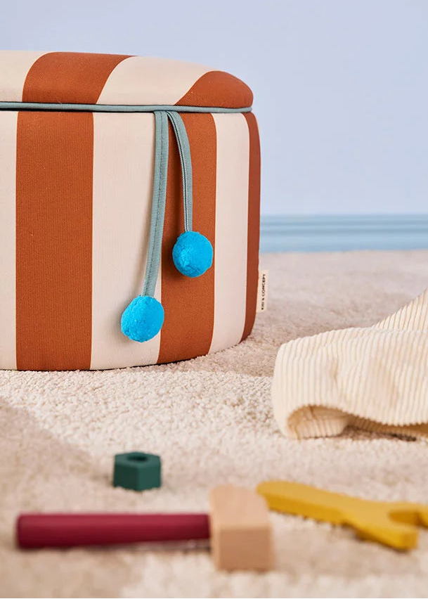 Kids Concept opbergberg poef brown