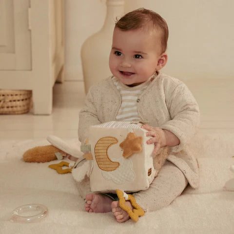 Buy Little Dutch activiteitenkubus newborn naturals 0 mnd+