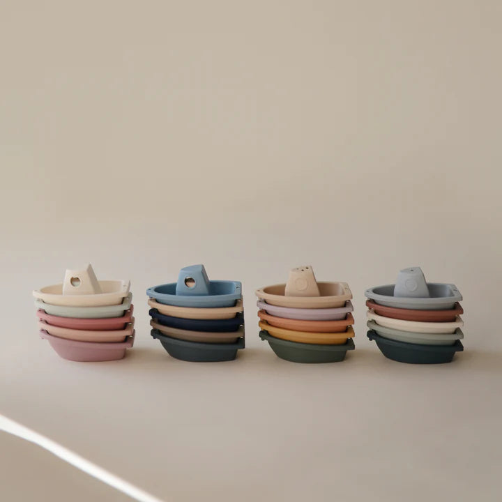 Buy Mushie bad bootjes petal 10 m+