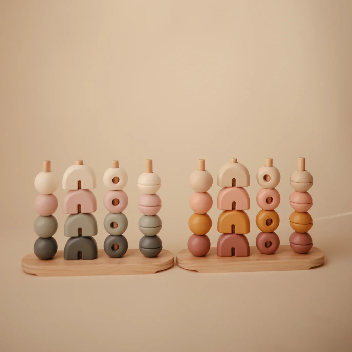 Mushie multi shape stacker sunrise 3 jr+