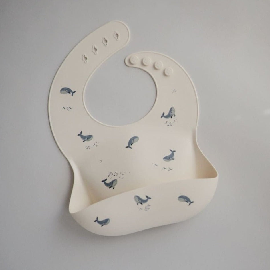 Buy Mushie silicone slab Whales