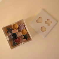 Mushie pop it flower lilac 10 months+