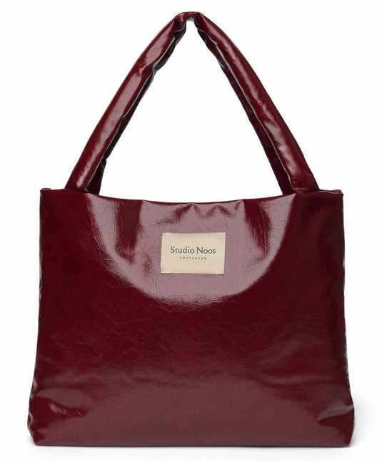 Studio Noos vegan leather mom bag burgundy