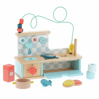 VILAC kitchen with beaded frame 18 months+
