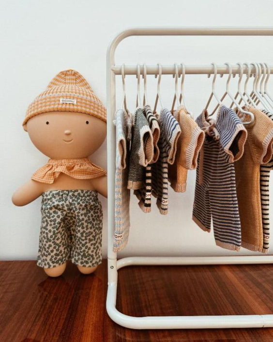 We are gommu poppen kledingrek 3 jr+