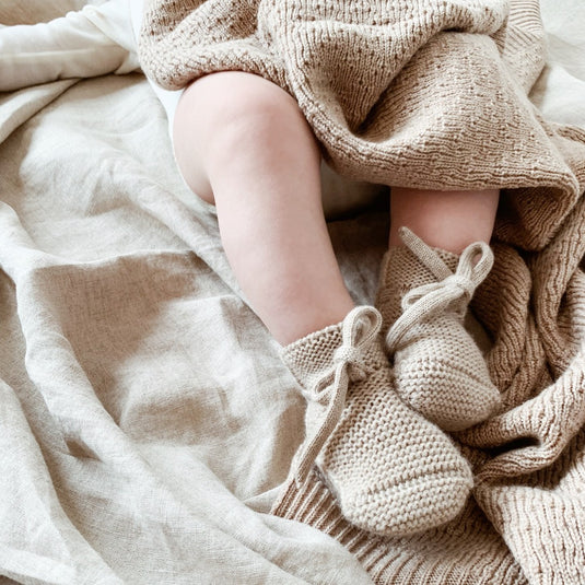 HVID slippers sand 0-9 months