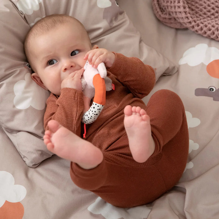 Done by Deer rattle giraffe blue 3 m+