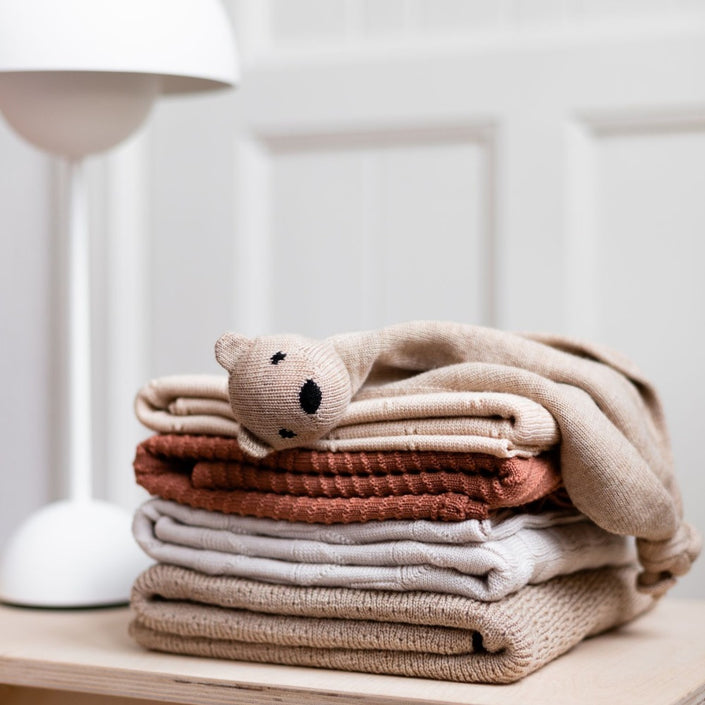 HVID baby blanket Akira brick