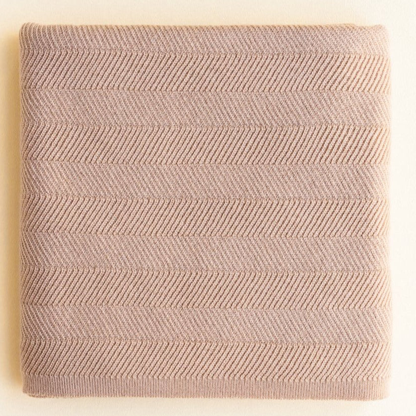 HVID baby blanket Freddie rose
