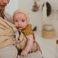 HVID hat Dolly apricot 1-3 months