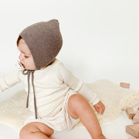 HVID hat Dolly otter 1-3 months