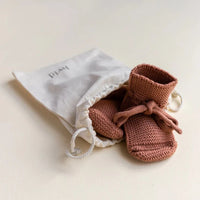 HVID slippers off white 0-12 months