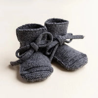 HVID slippers off white 0-12 months