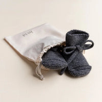 HVID slippers off white 0-12 months