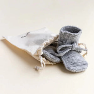 HVID slippers off white 0-12 months