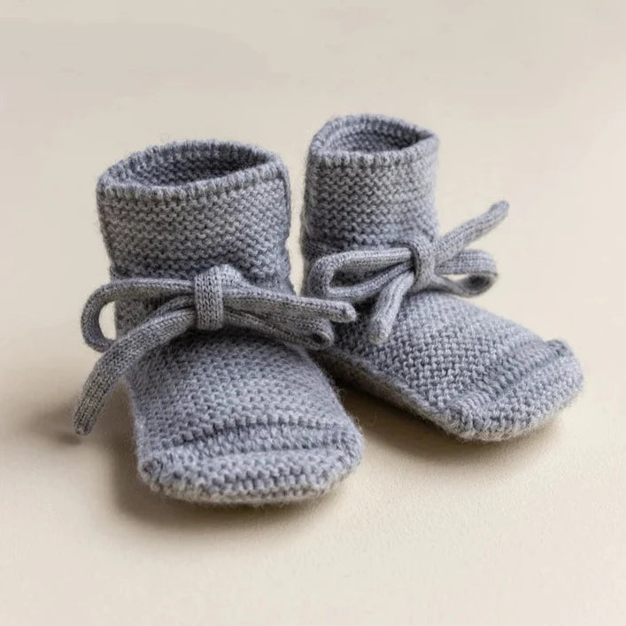 HVID slippers off white 0-12 months