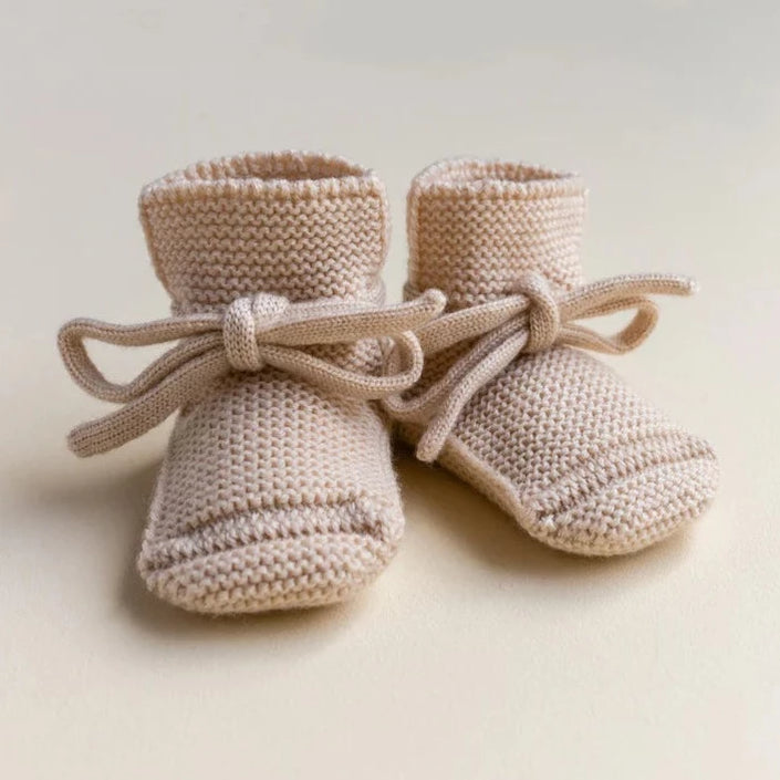HVID slippers off white 0-12 months