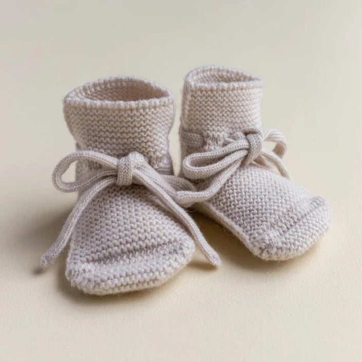 HVID slippers off white 0-12 months