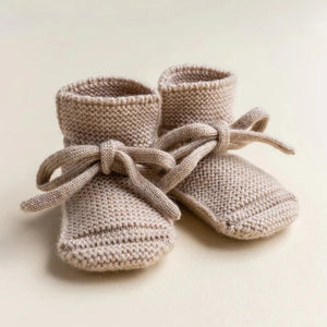 HVID slippers off white 0-12 months