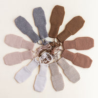 HVID mittens Fiza off white 6-24 months