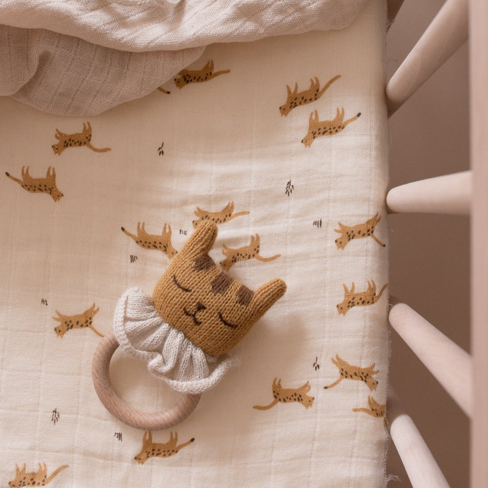 Main Sauvage teether + rattle tiger TE-TIG-MUST