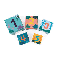 JANOD x WWF stacking tower with 5 wooden animals 1 yr+