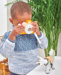 Le Toy Van party camera 18 months+