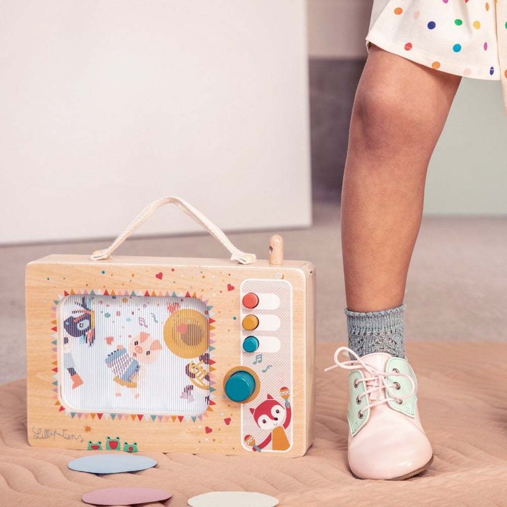 Lilliputiens activity panel Radio 9 m+ 5414834834529