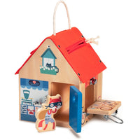 Lilliputiens house with locks 3 yrs+