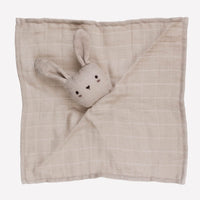 Main Sauvage cuddle cloth bunny