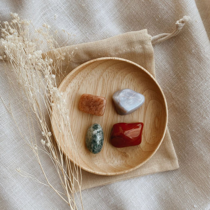 MMH gemstone set pregnant & maternity