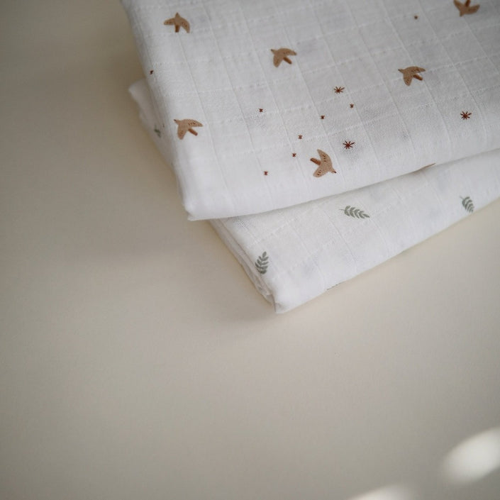 Mushie hydrophilic cloth sparrow