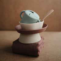 Mushie silicone plate natural