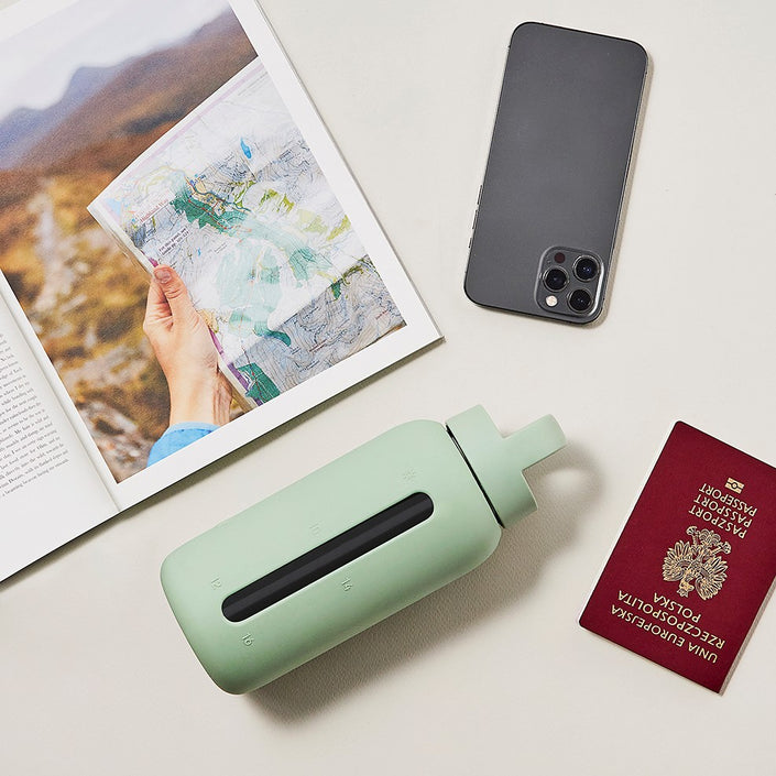 Muuki drinking bottle daily bottle silver sage 720 ml