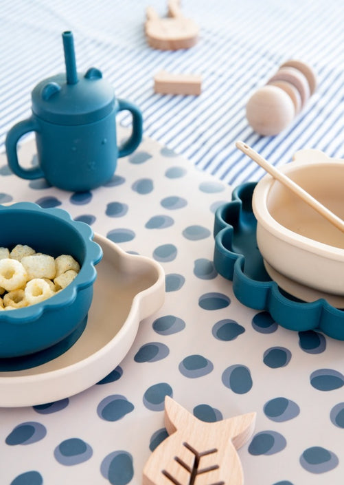 Petit Monkey silicone plate lion balsam blue