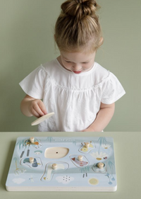 Little Dutch button puzzle with sound Little Goose 1 yr+