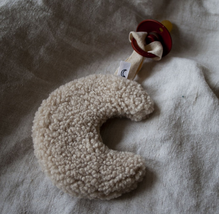 Dappermaentje pacifier cloth moon teddy coffee