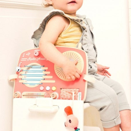 Lilliputiens activity panel Radio 9 m+