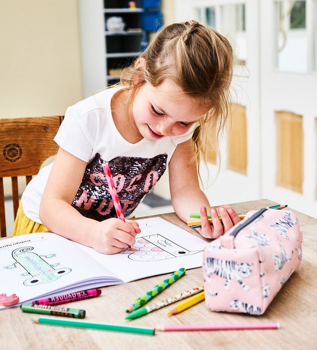 Petit Monkey pouch tiger white